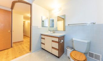 1877 Arlington Blvd, Ann Arbor, MI 48104