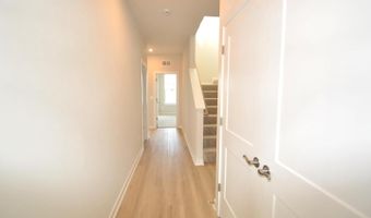 43795 MIDDLEWAY Ter, Ashburn, VA 20147