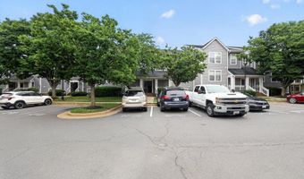20604 CORNSTALK Ter 301, Ashburn, VA 20147