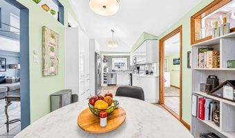 13 Mulcahy Ln, Billerica, MA 01821