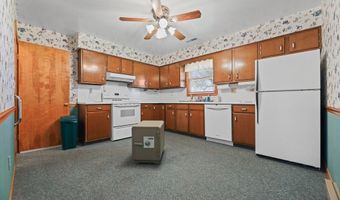 8000 Parks Ave NE, Alliance, OH 44601