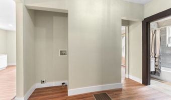 587 Robert Henry, Macon, GA 31206