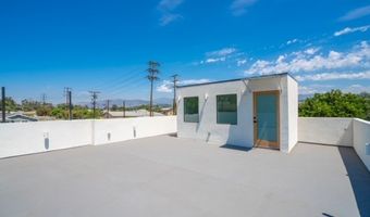 2672 Newell, Los Angeles, CA 90039