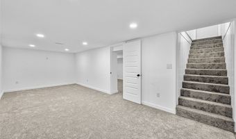 6785 NW 10th St, Des Moines, IA 50313