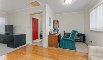 396 Kahiki St, Kahului, HI 96732