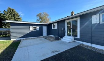 1016 8th St, Britton, SD 57430