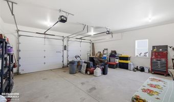 8 Lakota Ct, Cody, WY 82414