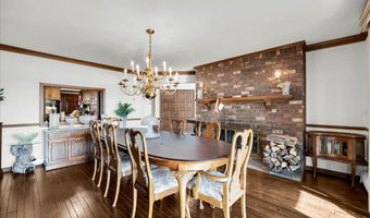 523 Lathrop Ave, Algonac, MI 48001