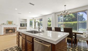 973 Whimbrel Ct, Carlsbad, CA 92011