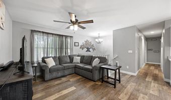 302 N Pratt St, Anamosa, IA 52220
