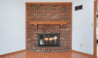 1829 Edward Ln, Anderson, IN 46012