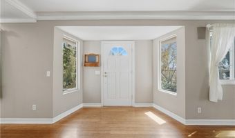 717 Porter Rd, Fallbrook, CA 92028