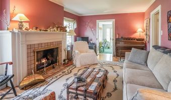 1415 Inwood Rd, Alliance, OH 44601