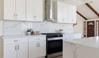 6200 W 77th St, Los Angeles, CA 90045