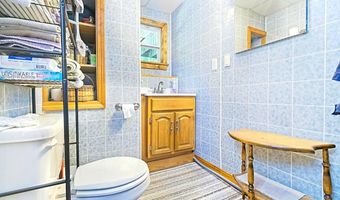 129 Summit St, Baileyville, ME 04694