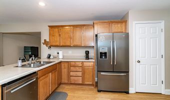 2732 Northridge Ln, Ames, IA 50010