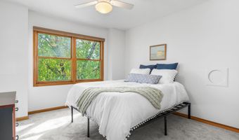 2197 Knollpoint Dr NE, Ada, MI 49301