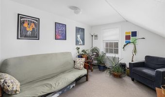 27 Franklin St, Newport, RI 02840