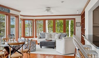 122 Pipers Pt, Alton, NH 03809