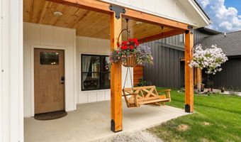 6806 Selkirk St, Bonners Ferry, ID 83805