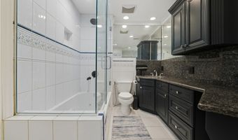 6070 E Smt, Anaheim, CA 92807