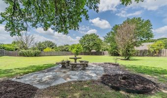 1304 Greenview Dr, Aledo, TX 76008