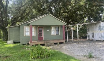 3042 Railroad St, Basile, LA 70515