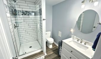 6 LOBELL Rd, Abbottstown, PA 17301