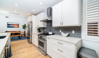 261 Chinquapin Ave, Carlsbad, CA 92008