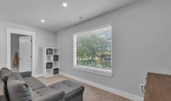3006 Old Furnace Rd, Boiling Springs, SC 29316