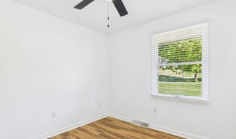 19429 Heritage Dr, Abingdon, VA 24211