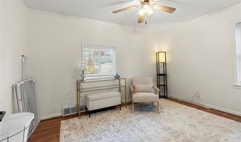 15570 Angelique Ave, Allen Park, MI 48101