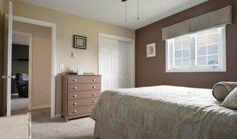 261 Hemlock St, Buffalo, WY 82834