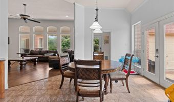 208 N Oakvista Ct, Aledo, TX 76008