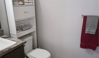 292 Maple St, Amherst, OH 44001