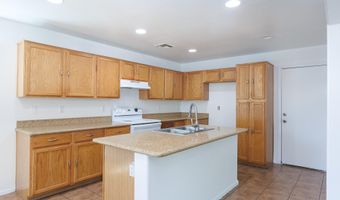 1330 E CECIL Ct, Casa Grande, AZ 85122