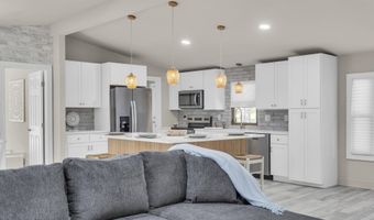 3 Casey Ct, Barnegat, NJ 08005