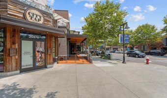 20322 BEECHWOOD Ter 202, Ashburn, VA 20147