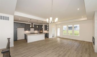 6804 Snowy Owl Ln, Affton, MO 63123