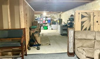 6947 205th Trl, Albia, IA 52531
