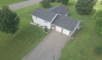 1002 THOMAS St, Antigo, WI 54409