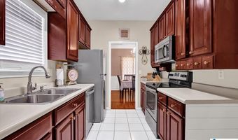 121 STERLING GATE Dr, Alabaster, AL 35007
