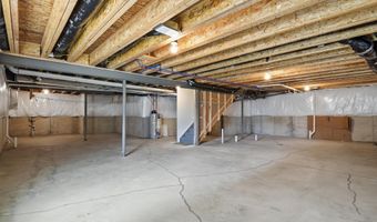 552 Wishing Tree Ln, Ann Arbor, MI 48108