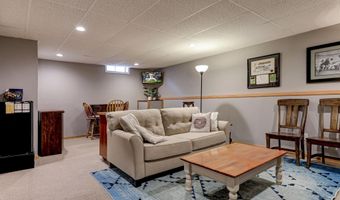 1002 S COVENANT Ln, Appleton, WI 54915
