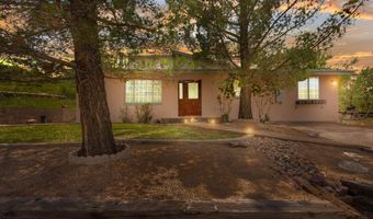 706 SHATTUCK St, Bisbee, AZ 85603