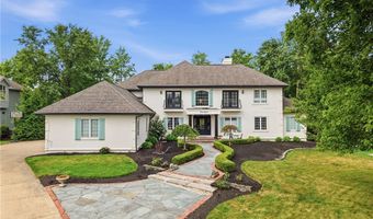 315 Glengarry Dr, Aurora, OH 44202