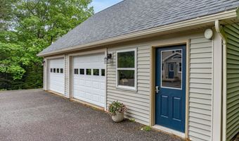 39 Kitteridge Brook Rd, Bar Harbor, ME 04609