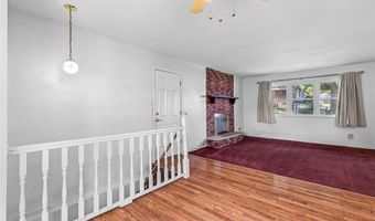 2831 Corral Estates Dr, Arnold, MO 63010