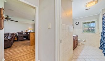1224 Roosevelt Dr, Alice, TX 78332