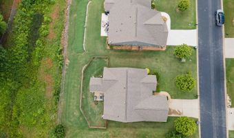 175 Castleton Cir, Boiling Springs, SC 29316